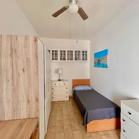Kwatera prywatna San Julians With Shared Bathroom St. Julian's